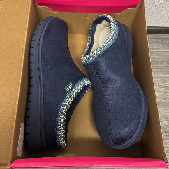 Ryka Women's Stellar Mules In Academy Blue Microfbr - Picture 2 of 6
